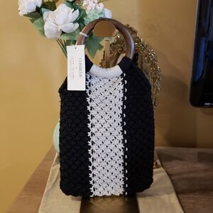 NWT! Curateur X Laude The Label Macramé Tote Bag w/ Wooden Handle (Retail $119)